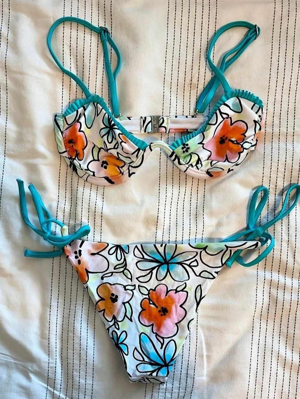 Bikini
